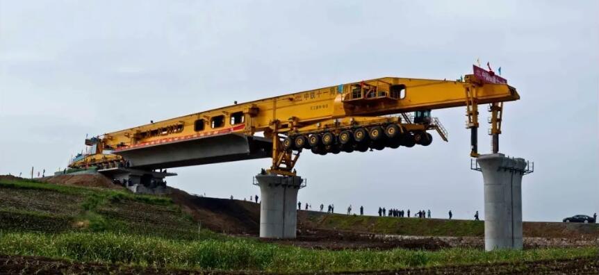 重慶架橋機日常保養